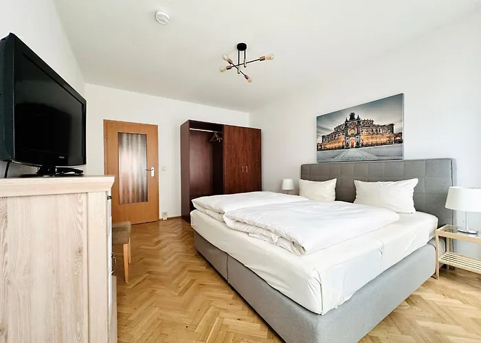 Familienapartment Muenzgasse Mit Blick Zur Frauenkirche